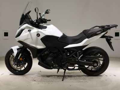 Honda NT1100 2022