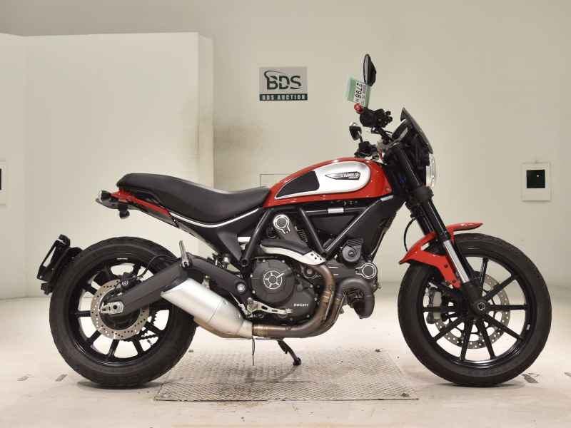 Ducati Scrambler Icon 2015