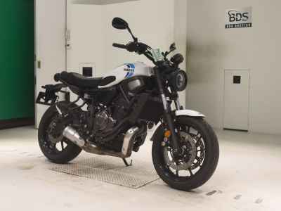 Yamaha XSR700 2022