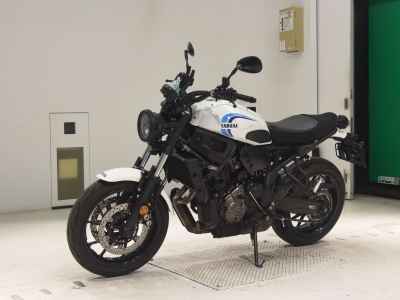 Yamaha XSR700 2022