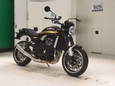 Kawasaki Z900RS 2025