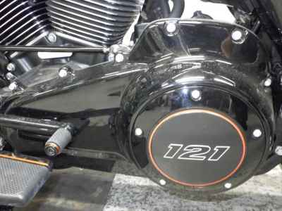 Harley-Davidson FLTRXSE1980 CVO 2025