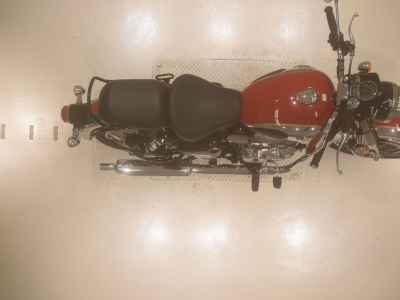 Royal Enfield Classic 350 2024
