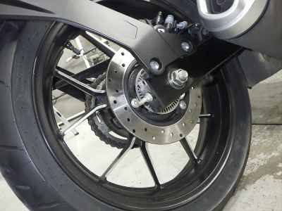 Suzuki Gixxer 250SF