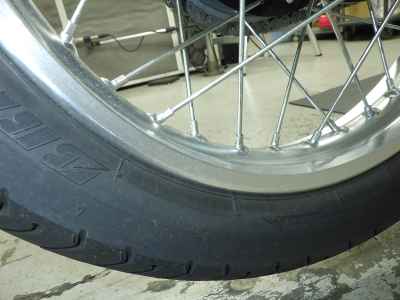 Yamaha SR400 2021