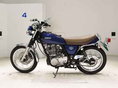 Yamaha SR400 2021