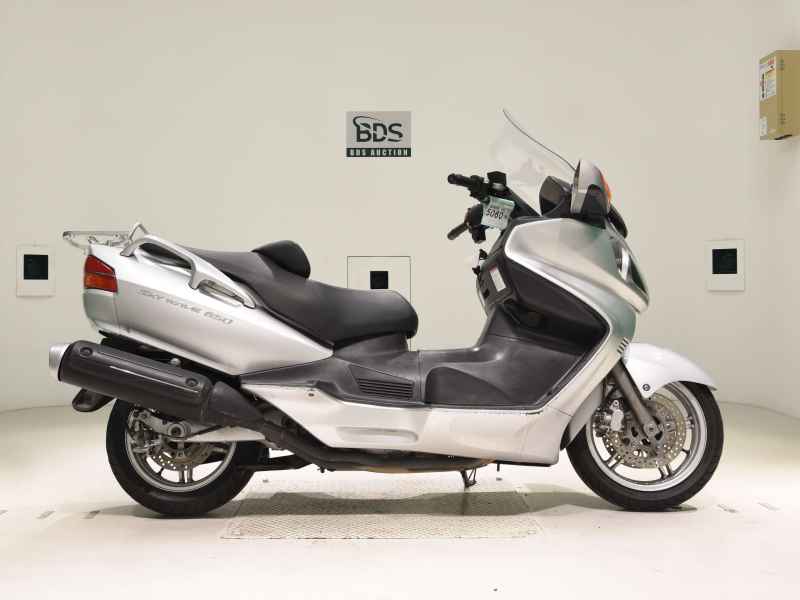 Suzuki Skywave 650 2005