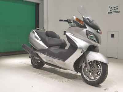 Suzuki Skywave 650 2005