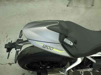 Triumph Speed Triple 1200 RS 2021