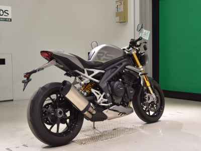 Triumph Speed Triple 1200 RS 2021