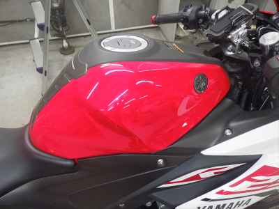 Yamaha YZF-R25 2015