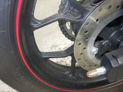 Yamaha YZF-R25 2015