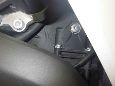 Yamaha YZF-R25 2015