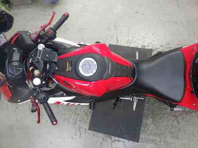 Yamaha YZF-R25 2015