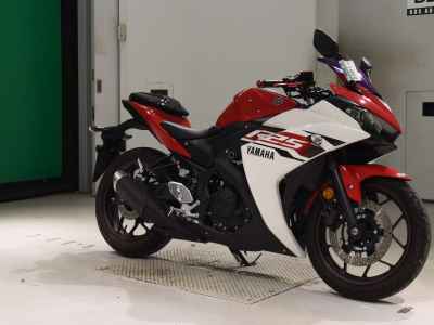 Yamaha YZF-R25 2015