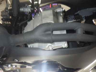 Yamaha YZF-R25 2015