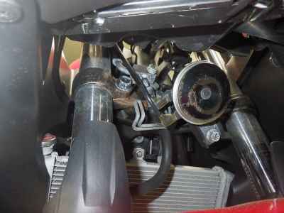 Yamaha YZF-R25 2015