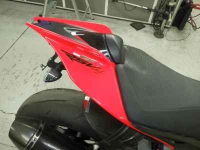 Aprilia RSV4 1000 Factory 2011