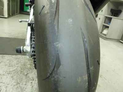 Aprilia RSV4 1000 Factory 2011