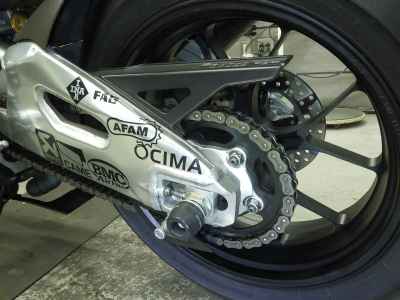 Aprilia RSV4 1000 Factory 2011
