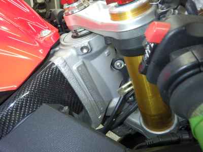 Aprilia RSV4 1000 Factory 2011