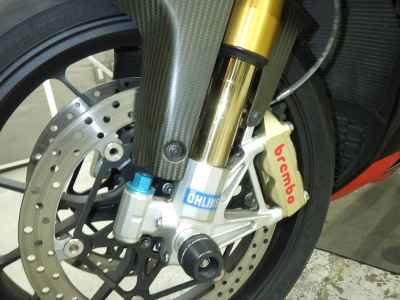 Aprilia RSV4 1000 Factory 2011