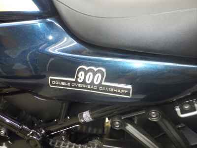 Kawasaki Z900RS 2023