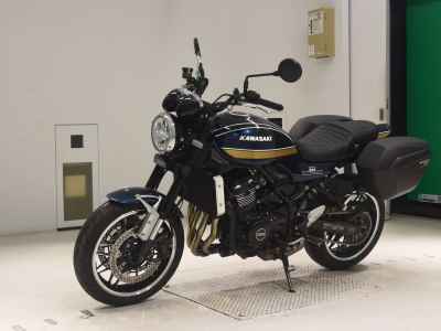 Kawasaki Z900RS 2023