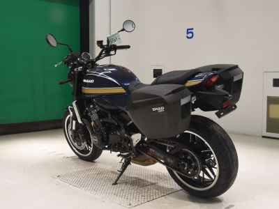 Kawasaki Z900RS 2023