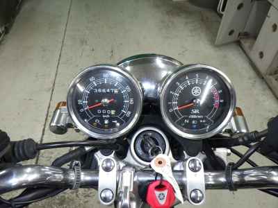 Yamaha SR400 2016