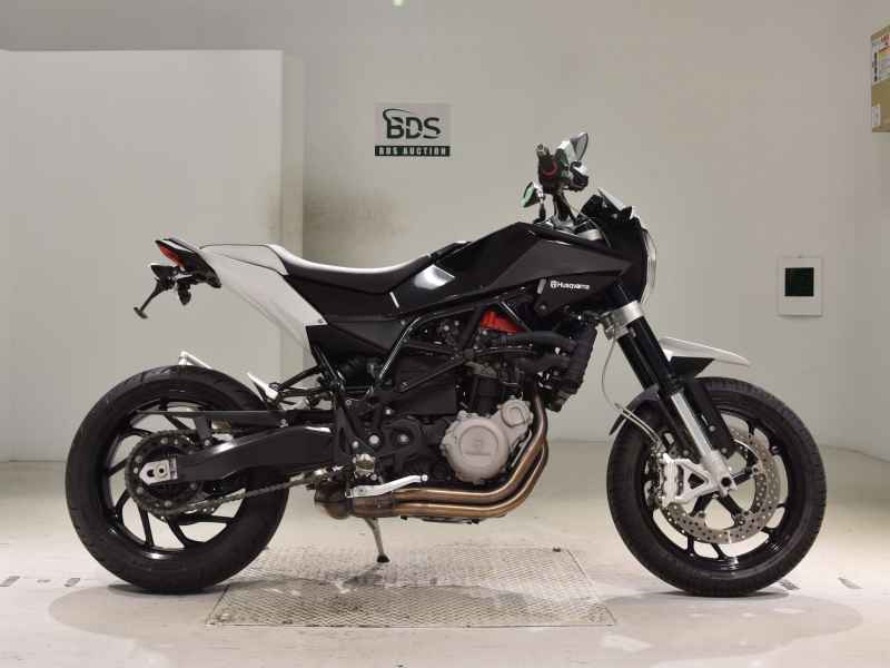 Husqvarna Nuda 900 2013
