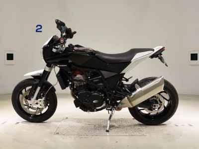 Husqvarna Nuda 900 2013