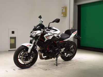 Kawasaki Z650 2022