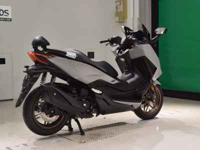 Honda Forza 2023