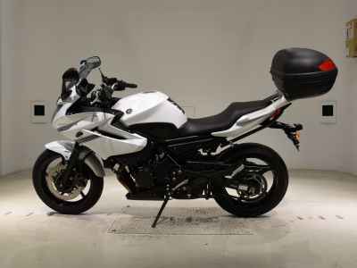 Yamaha XJ6 Diversion 2011