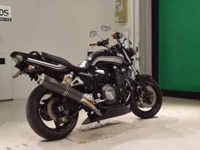Yamaha XJR1300 2012