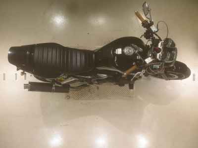 Yamaha XJR1300 2012