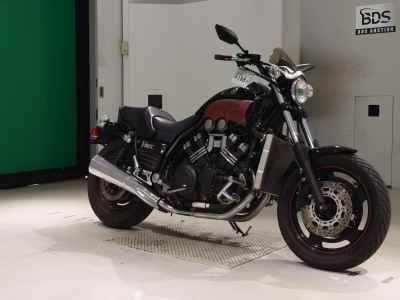 Yamaha V-Max 1200 2006