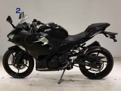 Kawasaki Ninja 400 2018
