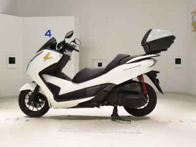 Honda Forza SI 2016
