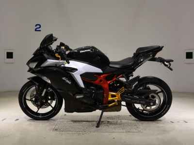 Kawasaki Ninja ZX-25R KRT Edition 2021