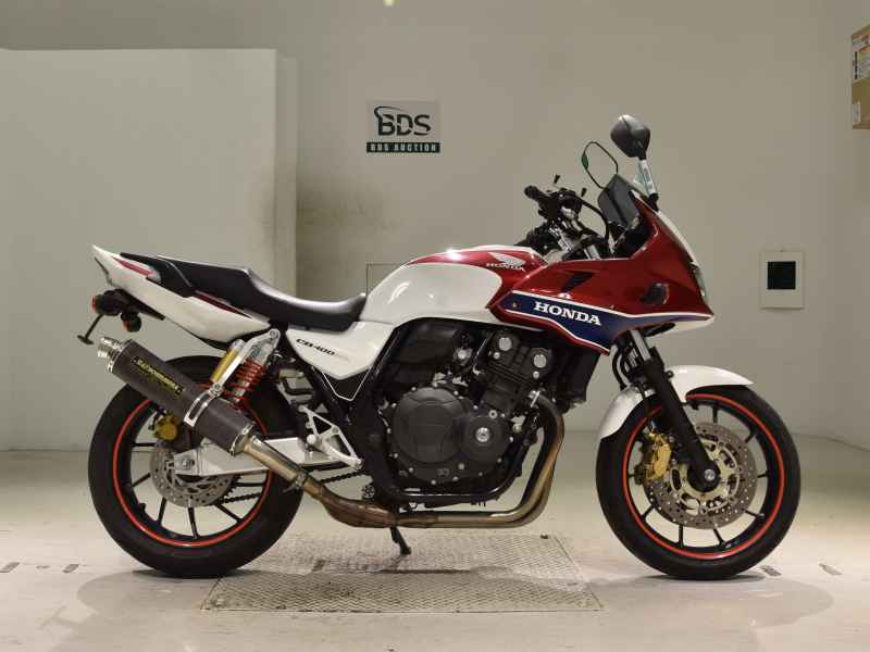 Honda CB400 Super Boldor 2014