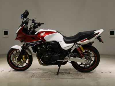 Honda CB400 Super Boldor 2014