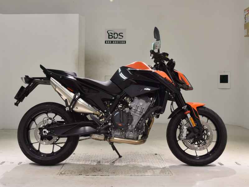 KTM 890 Duke 2023