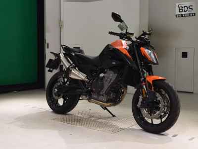 KTM 890 Duke 2023