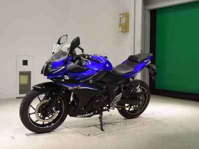 Suzuki GSX250R