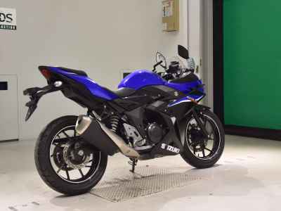 Suzuki GSX250R