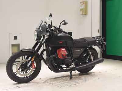 Moto Guzzi V7 III Carbon 2019