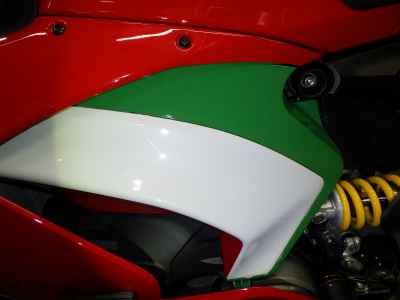 Ducati Panigale V2 2023