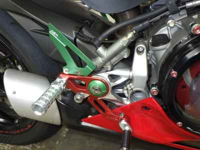 Ducati Panigale V2 2023